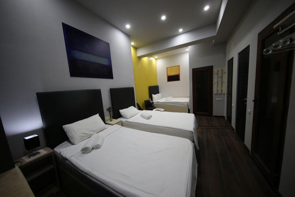 Elysium Gallery Hotel Erevan Exterior foto