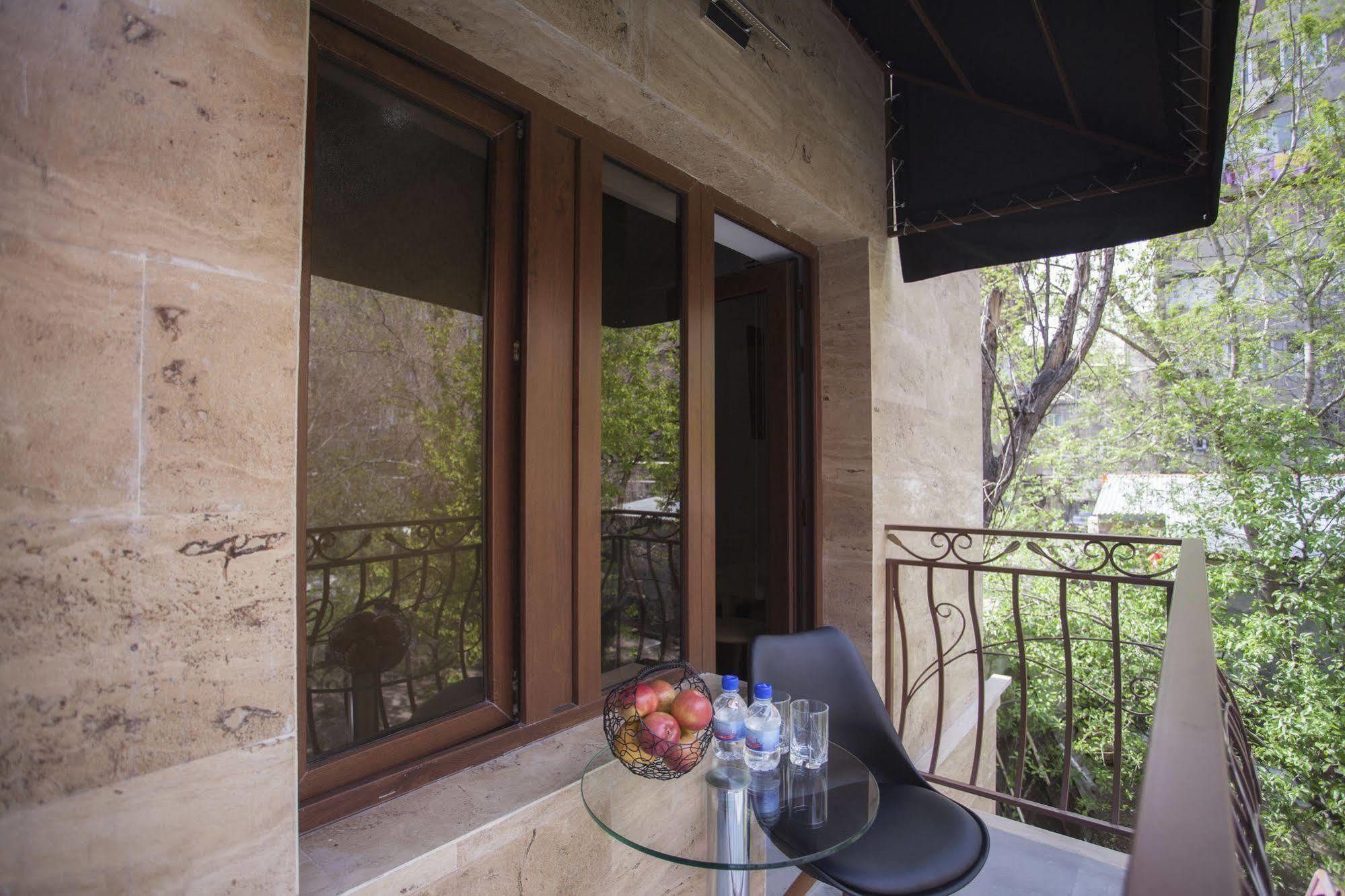 Elysium Gallery Hotel Erevan Exterior foto